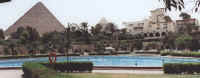 nil_menahouse.JPG (31199 bytes)